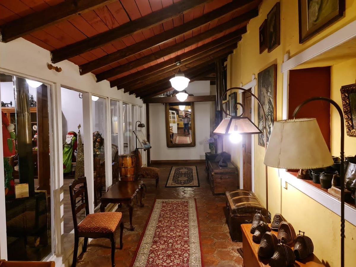 Hotel Vendimia Parador Santa Cruz Buitenkant foto