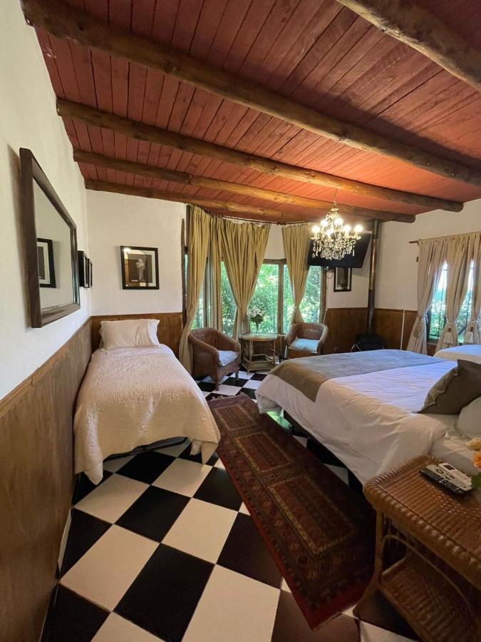 Hotel Vendimia Parador Santa Cruz Buitenkant foto